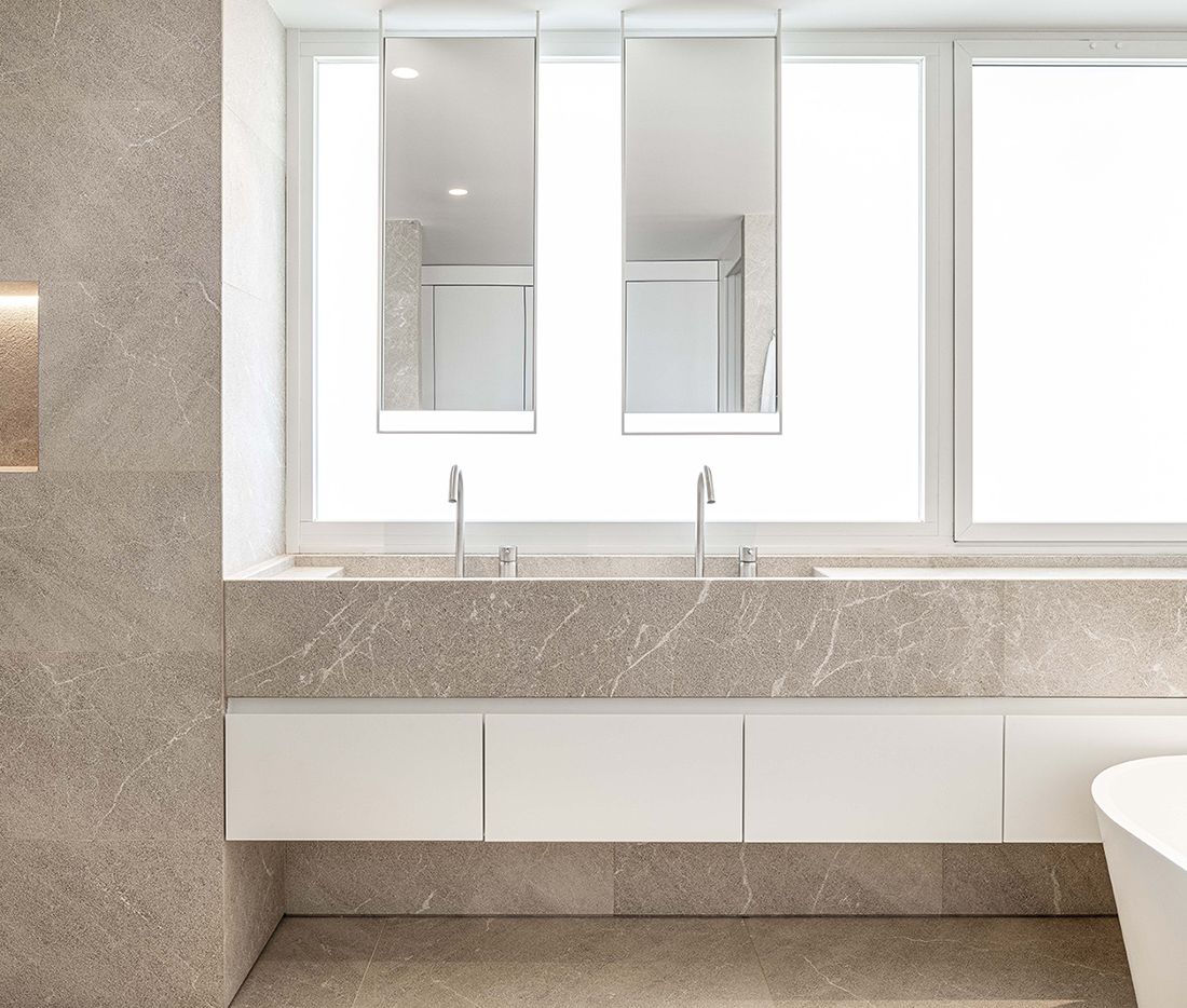  ODS Construcción & Promoción baño de Blanquerna NEGRE