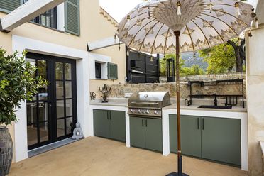 ODS Construcción & Promoción cocina exterior de Comella 28, Es Capdellà