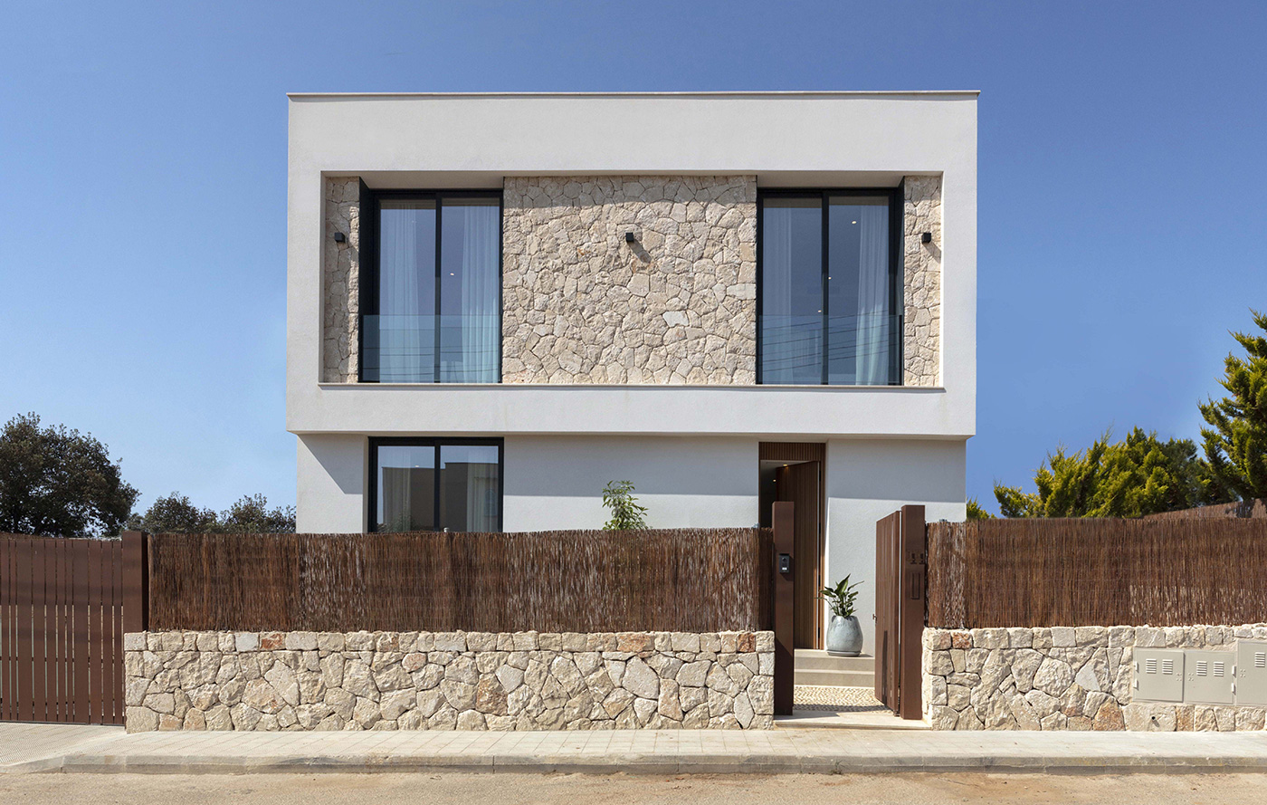 ODS Construcción & Promoción fachada de Ibiza 11, Cala Llombards